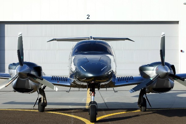2019 Diamond DA62 — photo 2