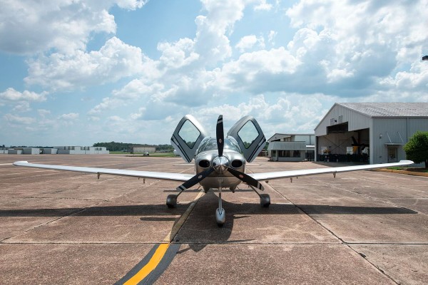 2017 Cirrus SR22-G6 — photo 4