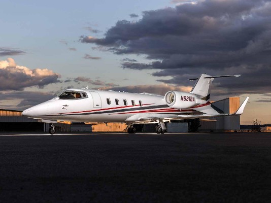 2013 Learjet 60 — photo 1