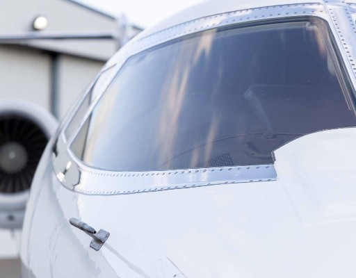 2013 Learjet 60 — photo 3