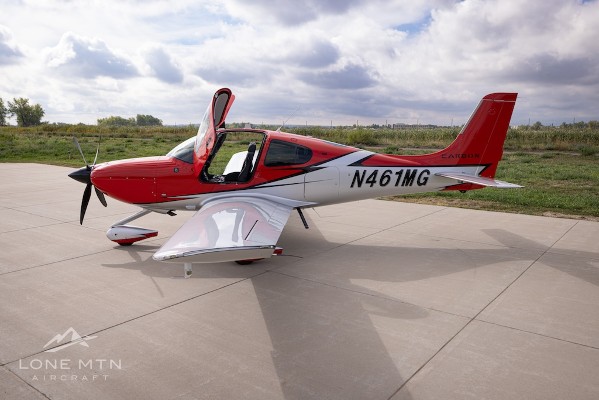 2021 Cirrus SR22T-G6 — photo 2
