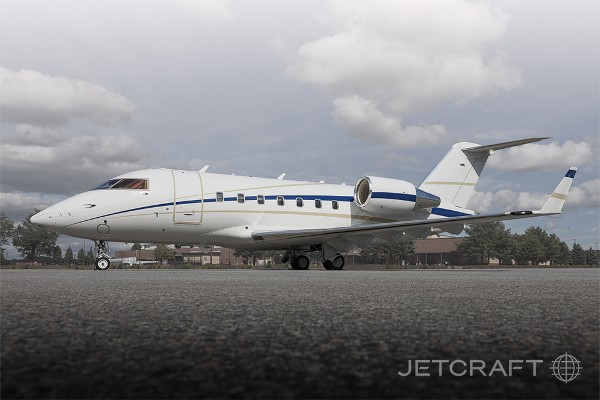 2000 Bombardier Challenger 604 — photo 1