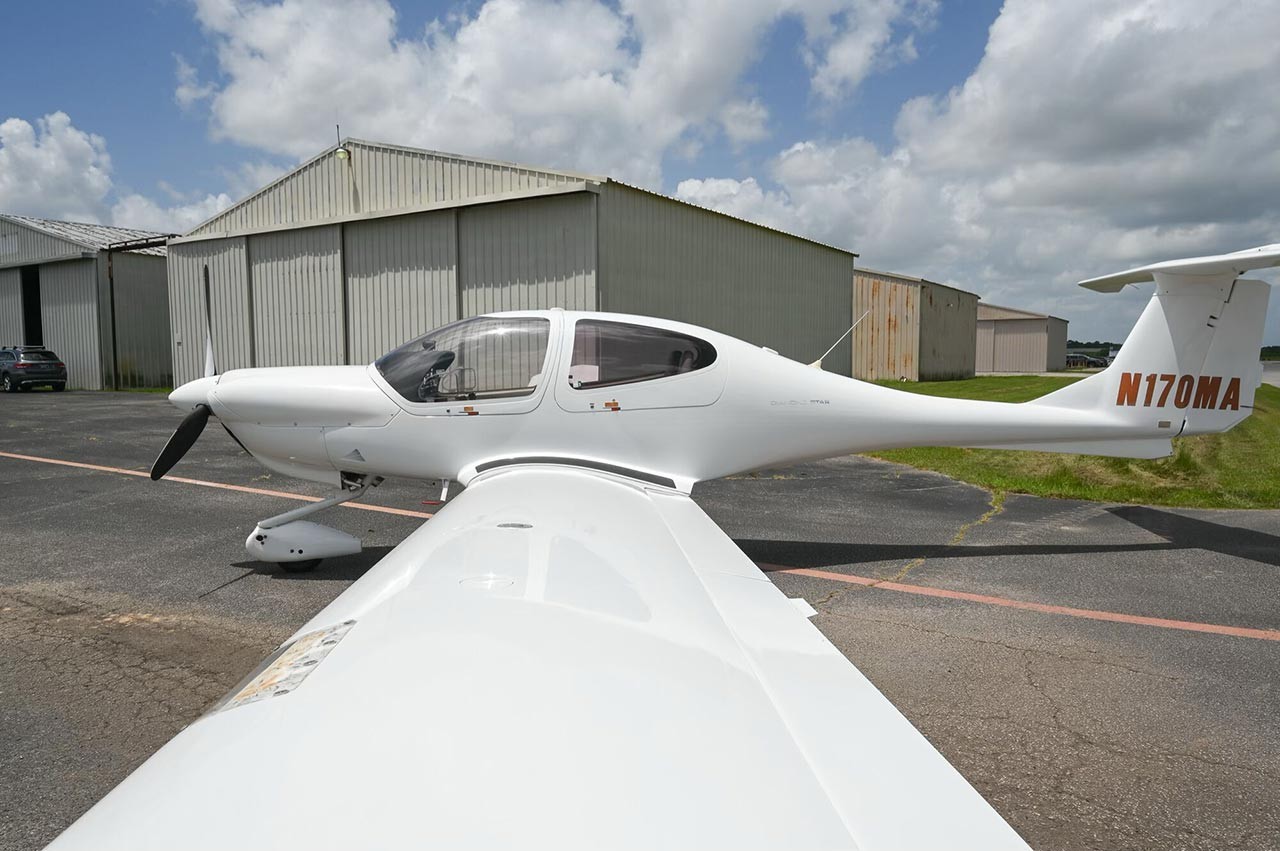 2003 Diamond DA40 — photo 2