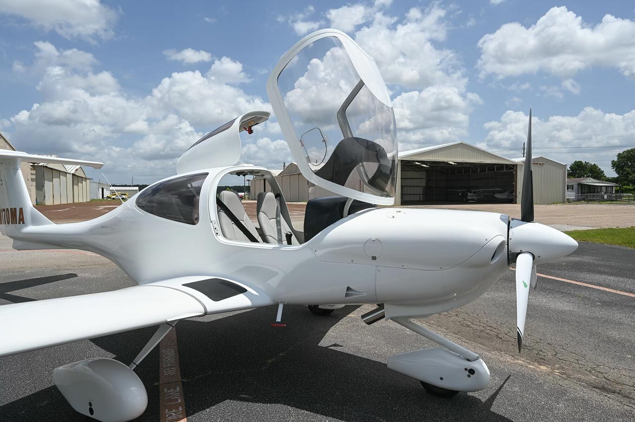 2003 Diamond DA40 — photo 4