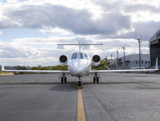 2001 Learjet 45 — photo 4
