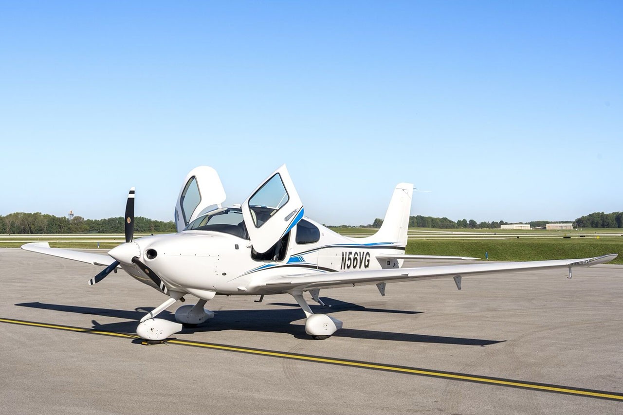 2020 Cirrus SR20 — photo 2