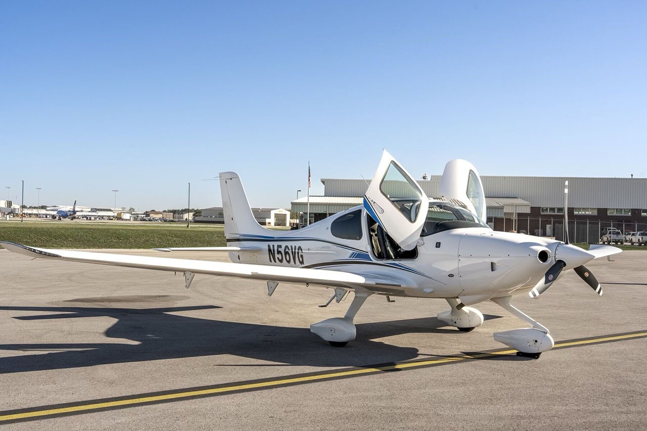 2020 Cirrus SR20 — photo 5