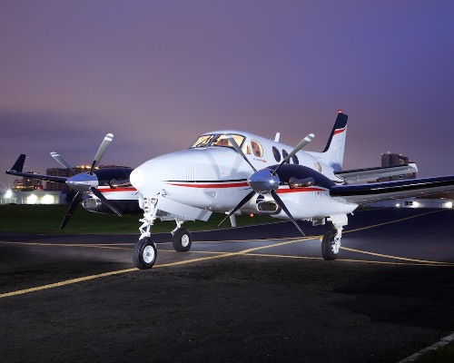 2014 Beech King Air C90GT — photo 2