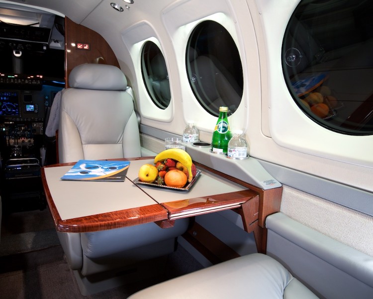 2014 Beech King Air C90GT x, photo 8