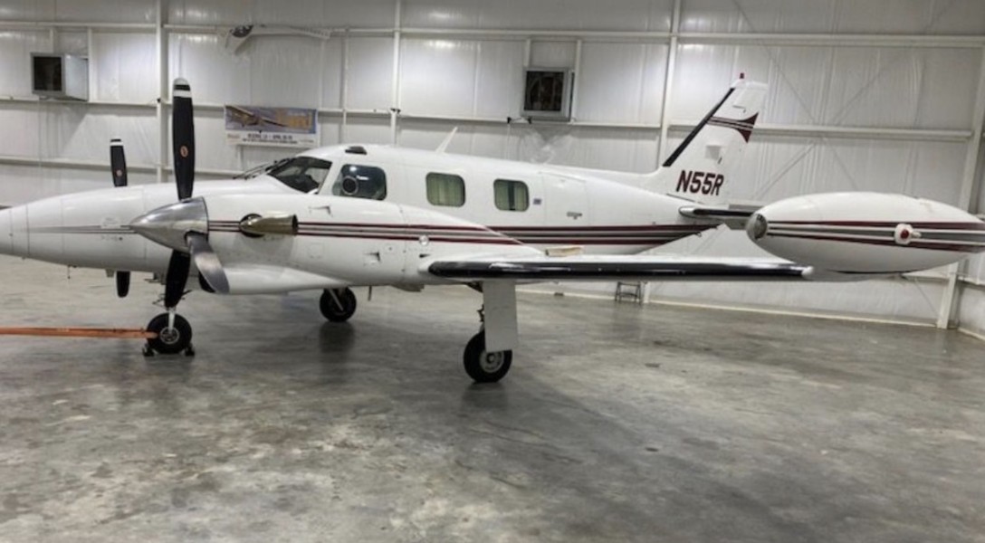 1976 Piper Cheyenne II, photo 2
