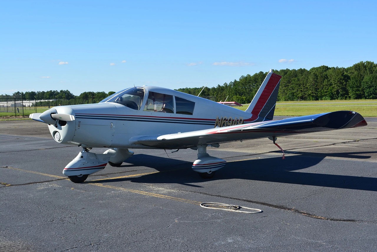 1969 Piper Cherokee 140 — photo 2