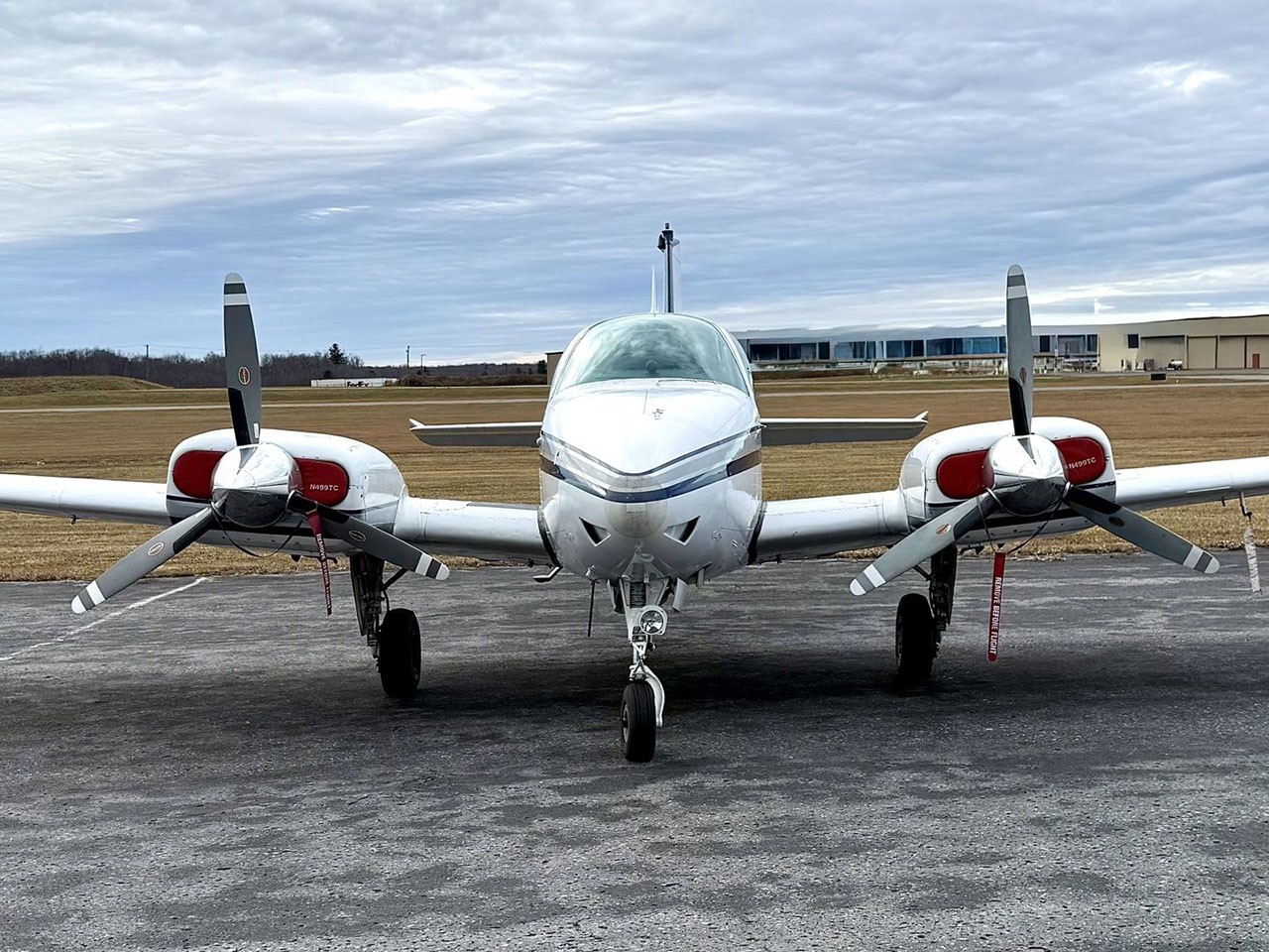 1978 Beech Baron B55 — photo 2