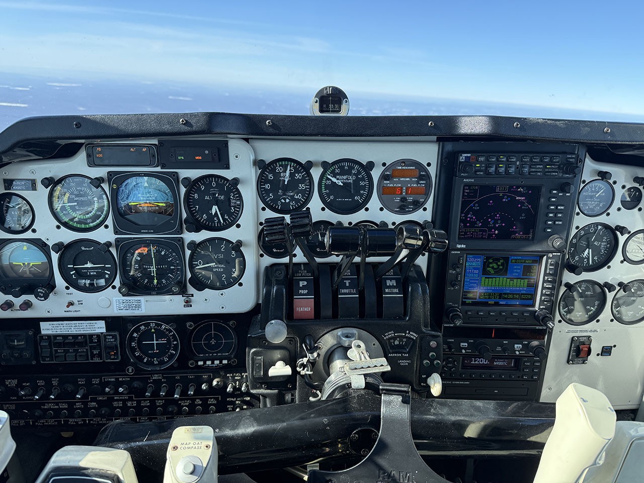 1978 Beech Baron B55 — photo 5