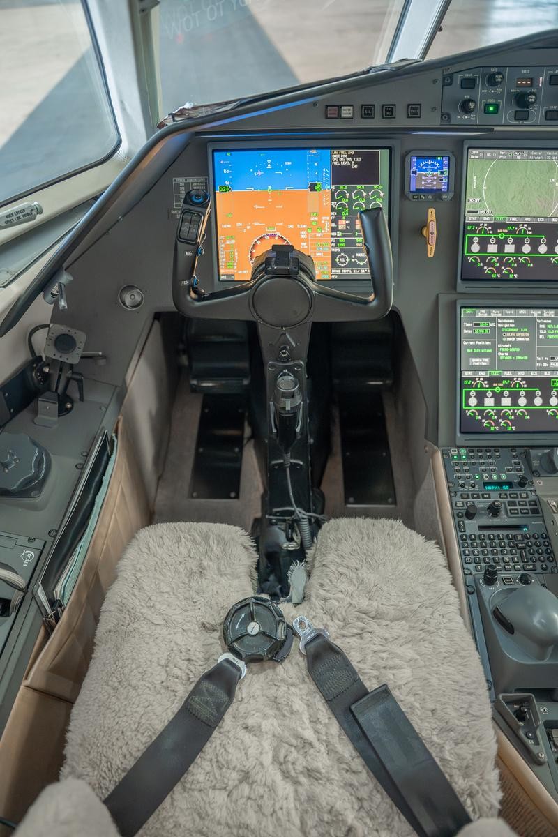 2011 DASSAULT FALCON 900EX EASY 5