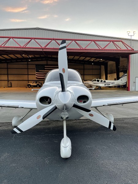 2004 Cirrus SR22-G2, photo 10