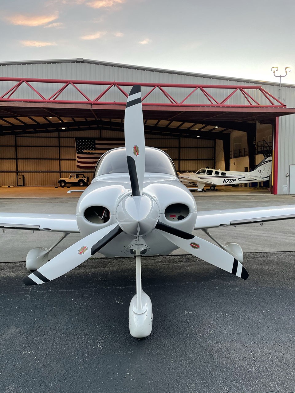 2004 Cirrus SR22-G2 3