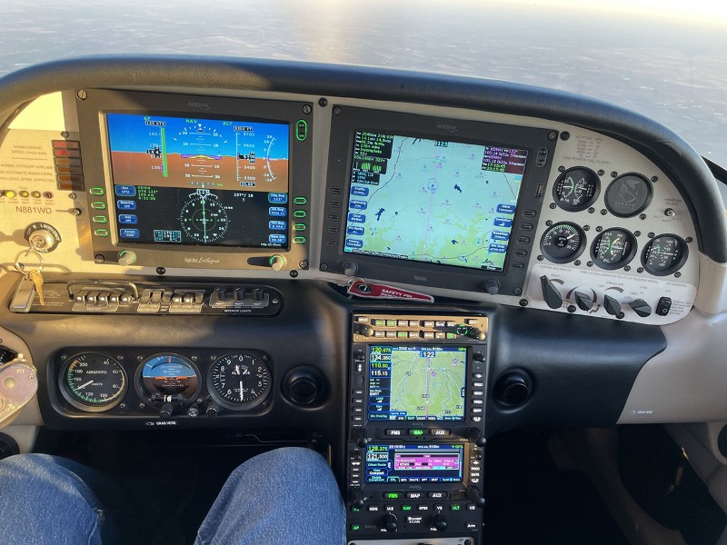 2004 Cirrus SR22-G2, photo 16