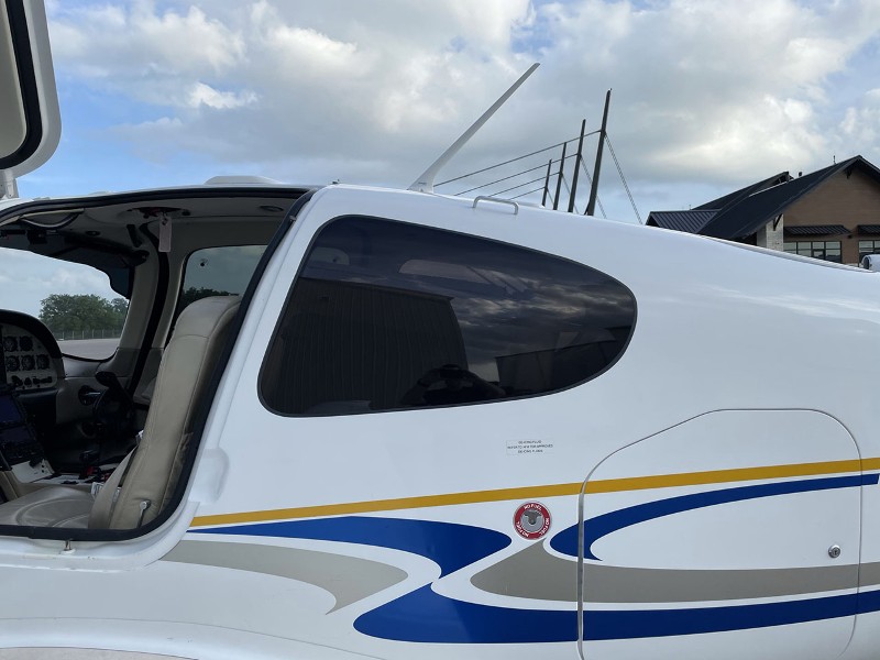 2004 Cirrus SR22-G2, photo 8