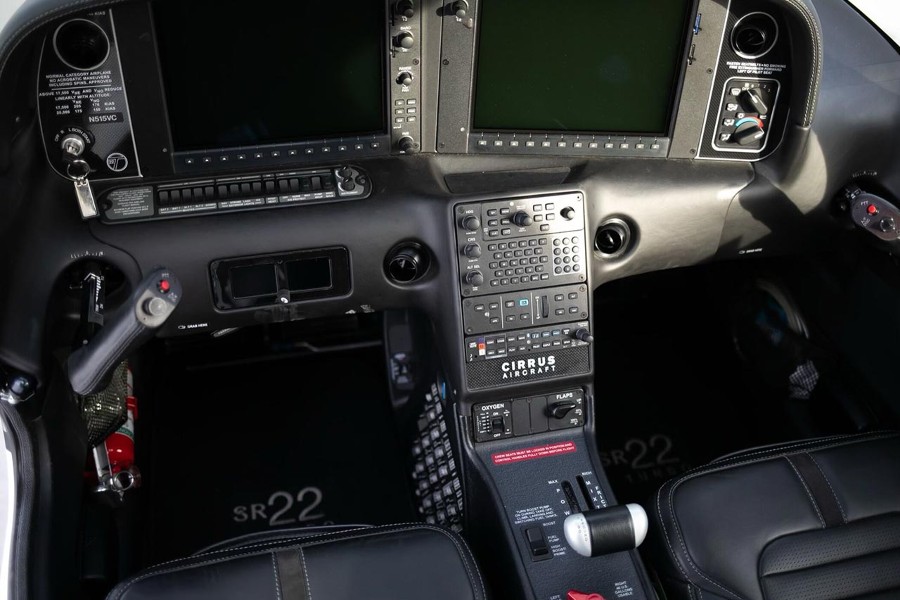 2016 Cirrus SR22T-G5 GTS, photo 16