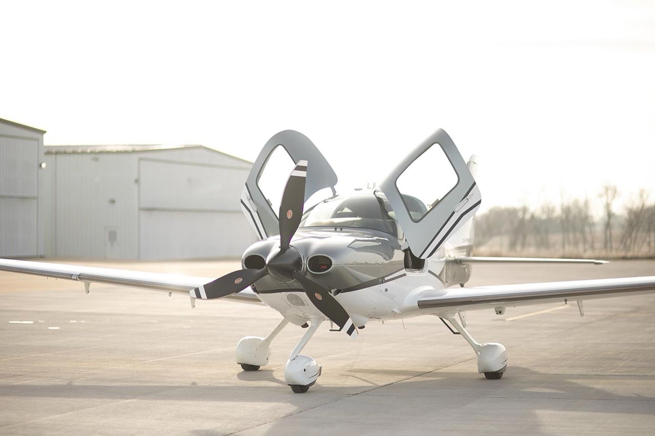 2016 Cirrus SR22T-G5 — photo 2