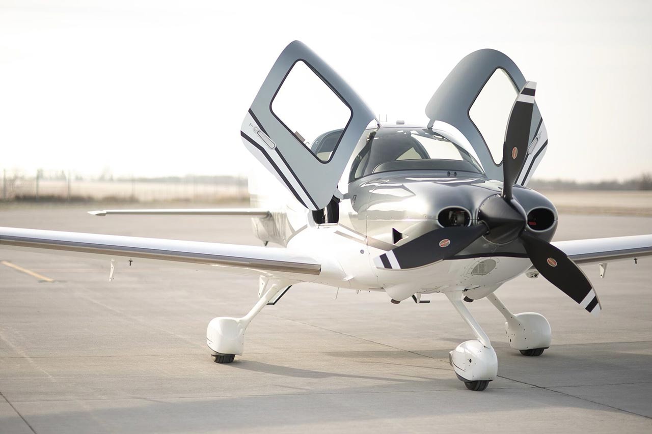 2016 Cirrus SR22T-G5 — photo 4