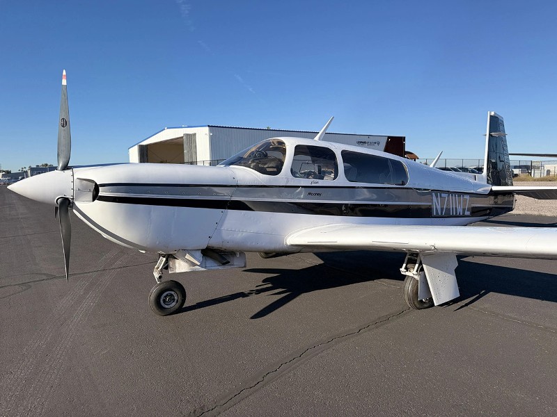 1990 Mooney M20M TLS Bravo, photo 3