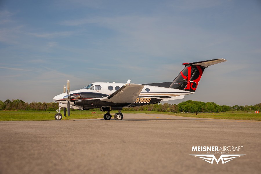 1981 Beechcraft Beech King Air F90, photo 2