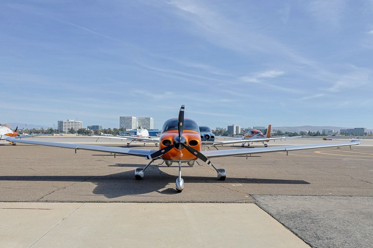 2023 Cirrus SR20 — photo 3