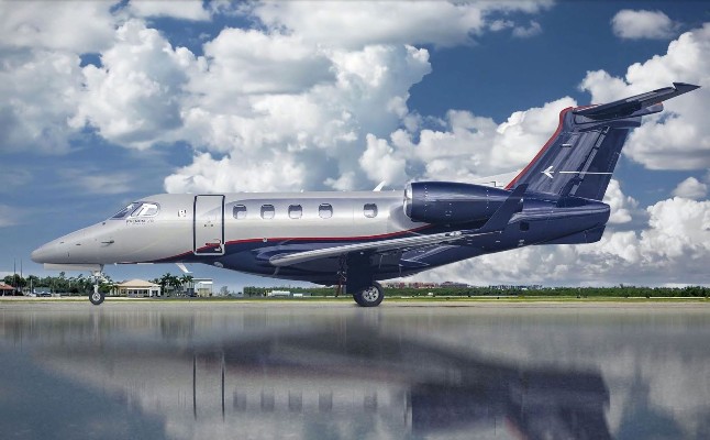 2012 Embraer Phenom 300 — photo 1