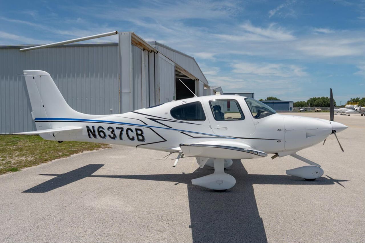 2025 Cirrus SR20 — photo 5
