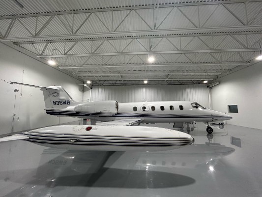 1980 Learjet 35 — photo 3