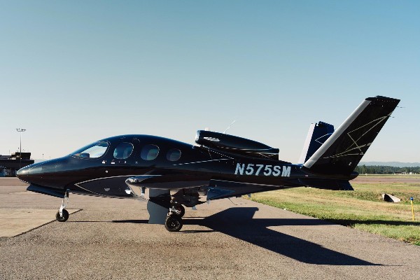 2024 Cirrus Vision SF50 — photo 1