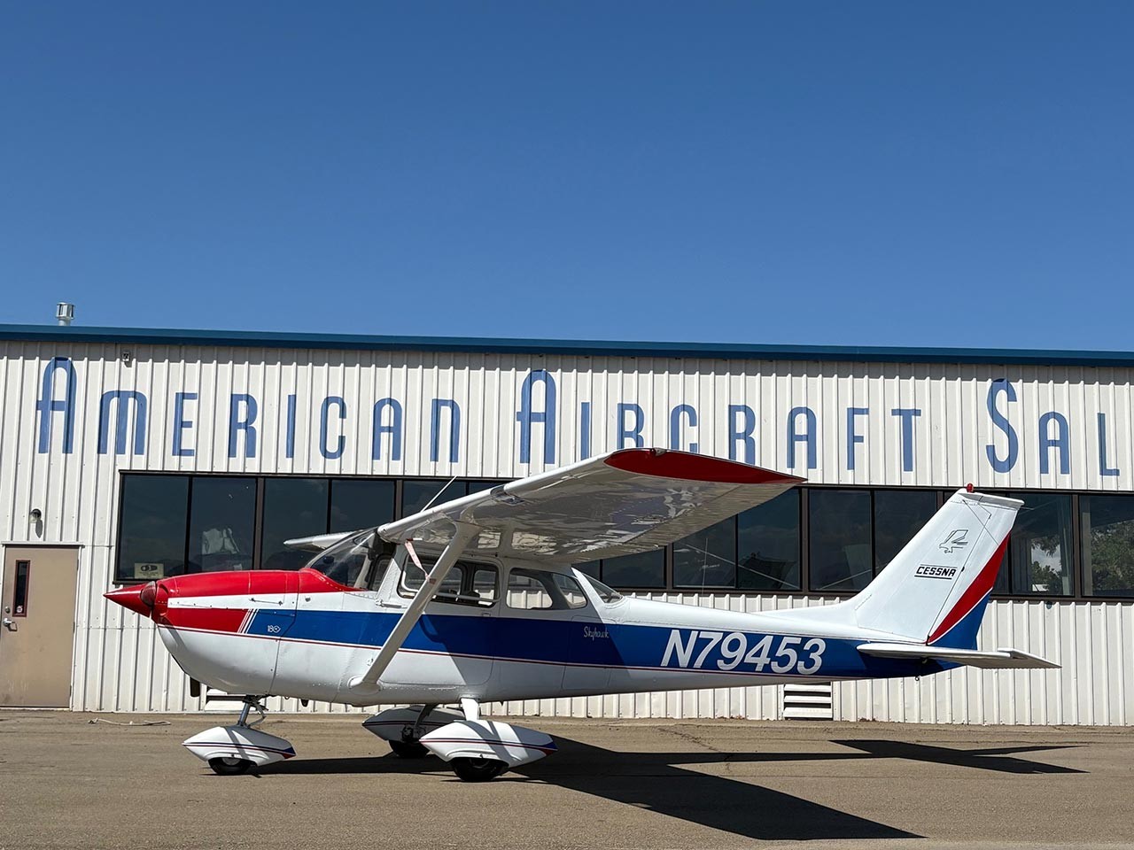 1969 Cessna 172K — photo 2