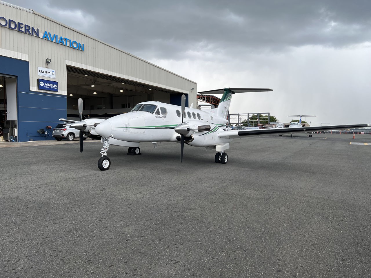 1982 Beech King Air B200 — photo 5