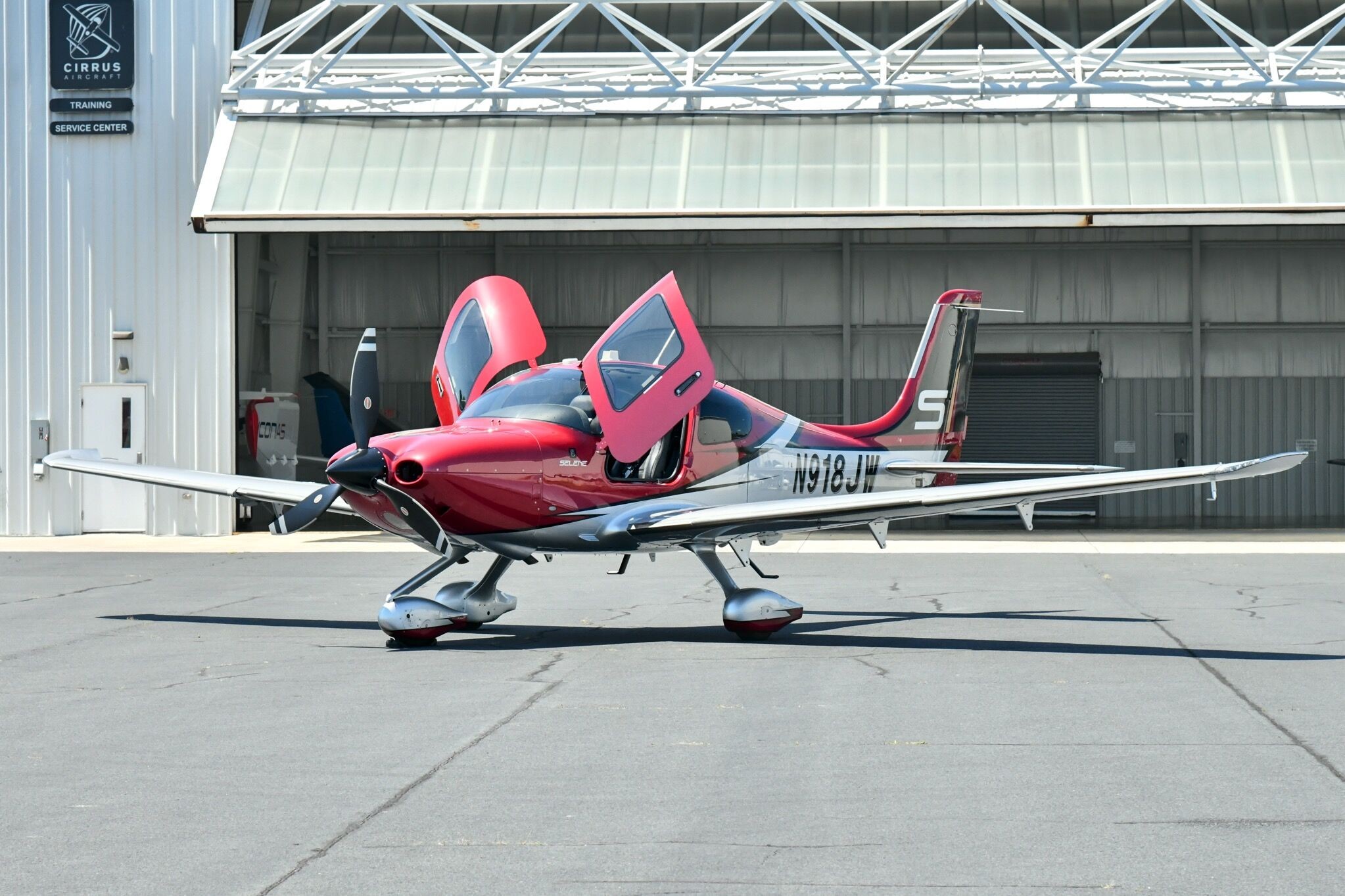 2021 Cirrus SR22T-G6 — photo 2