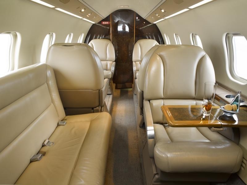 1996 Learjet 60 — photo 5