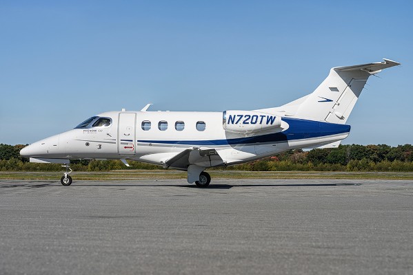 2013 Embraer Phenom 100 — photo 1