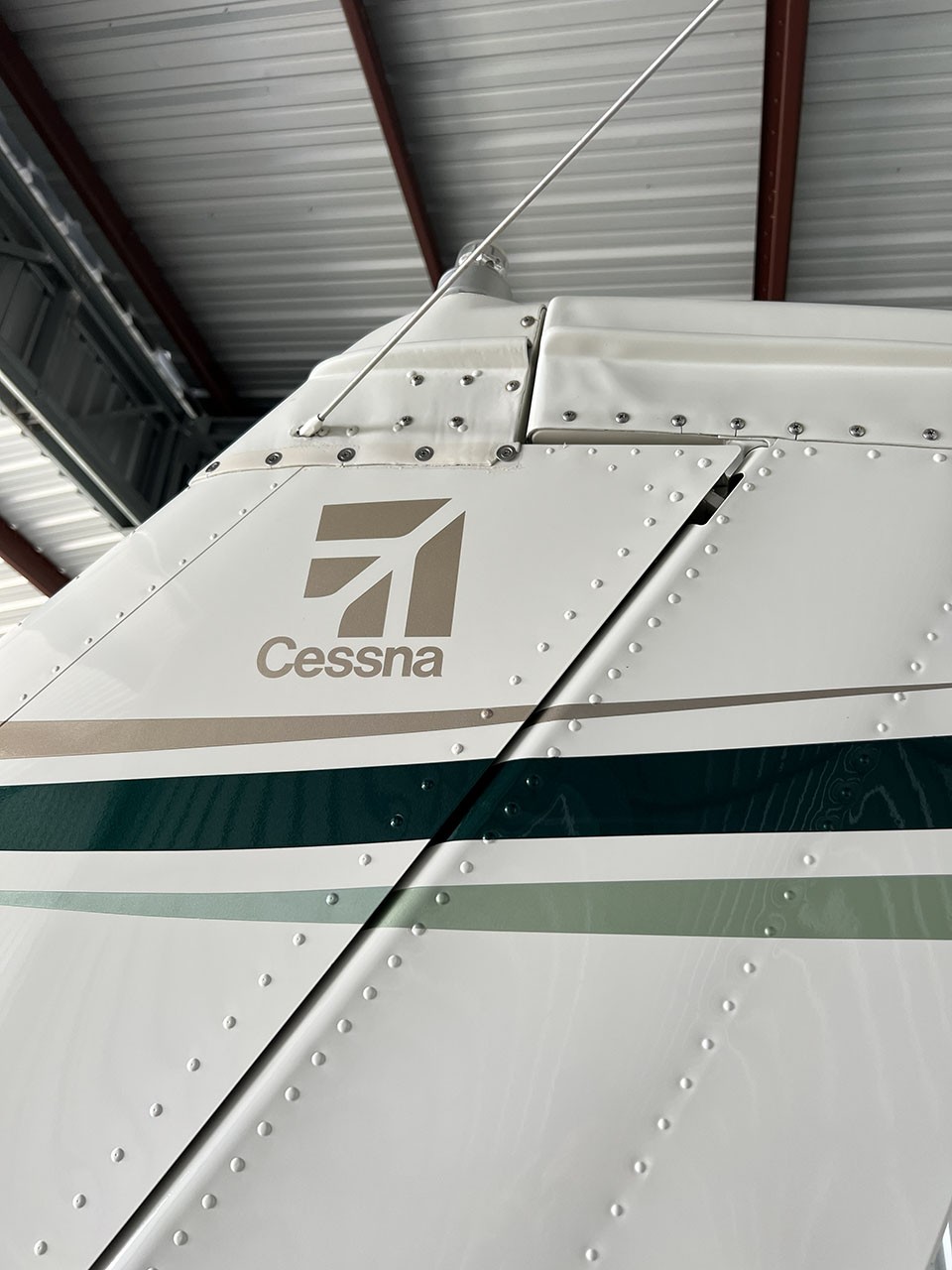 1972 Cessna 182P — photo 4