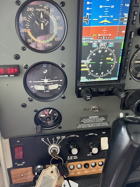 1972 Cessna 182P Skylane, photo 8
