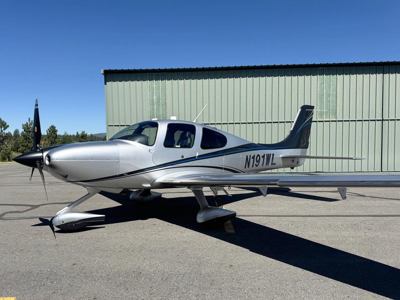 2015 Cirrus SR22T-G5 — photo 2
