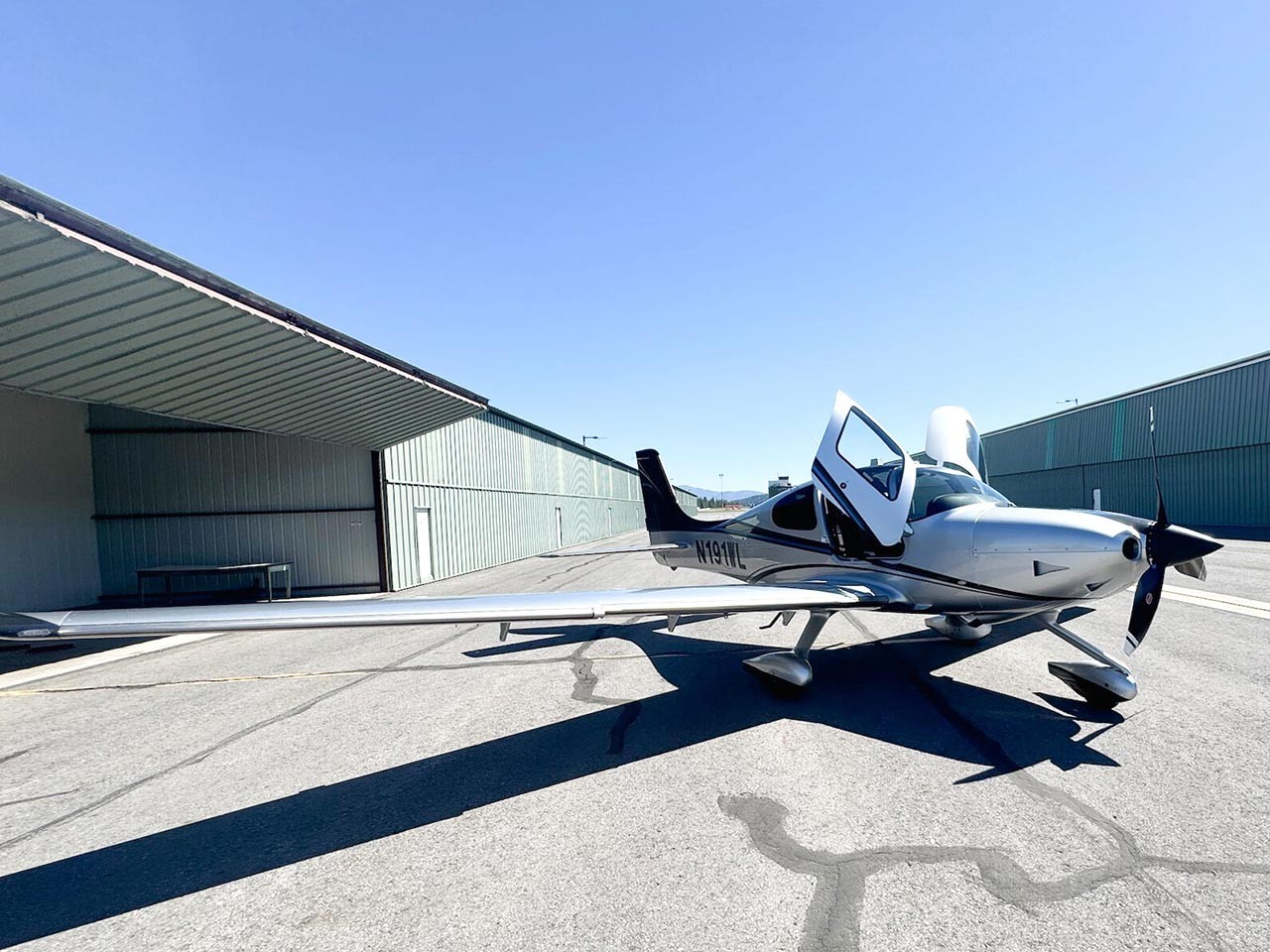 2015 Cirrus SR22T-G5 — photo 3