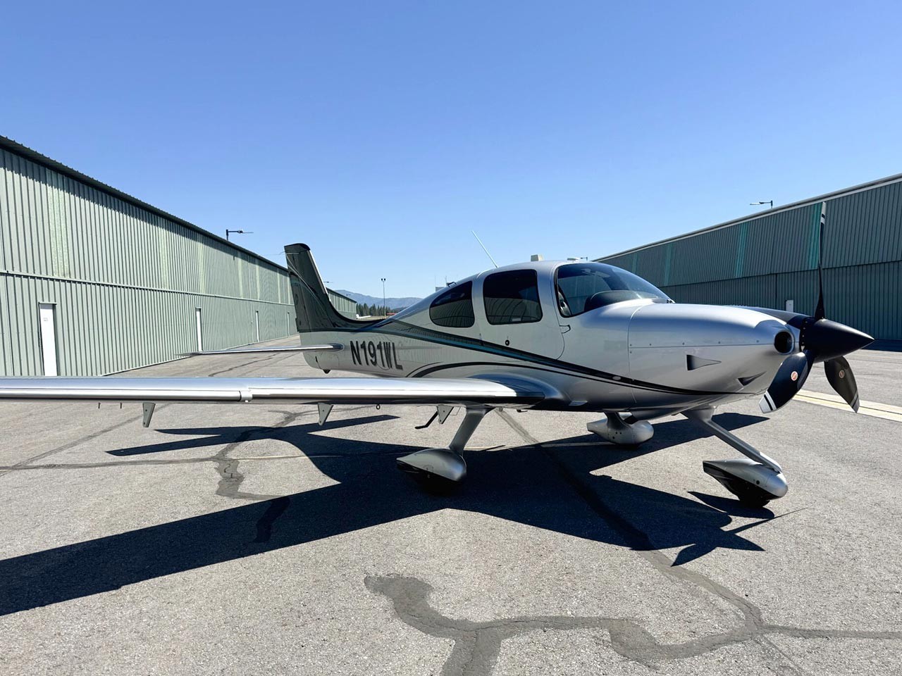 2015 Cirrus SR22T-G5 — photo 4