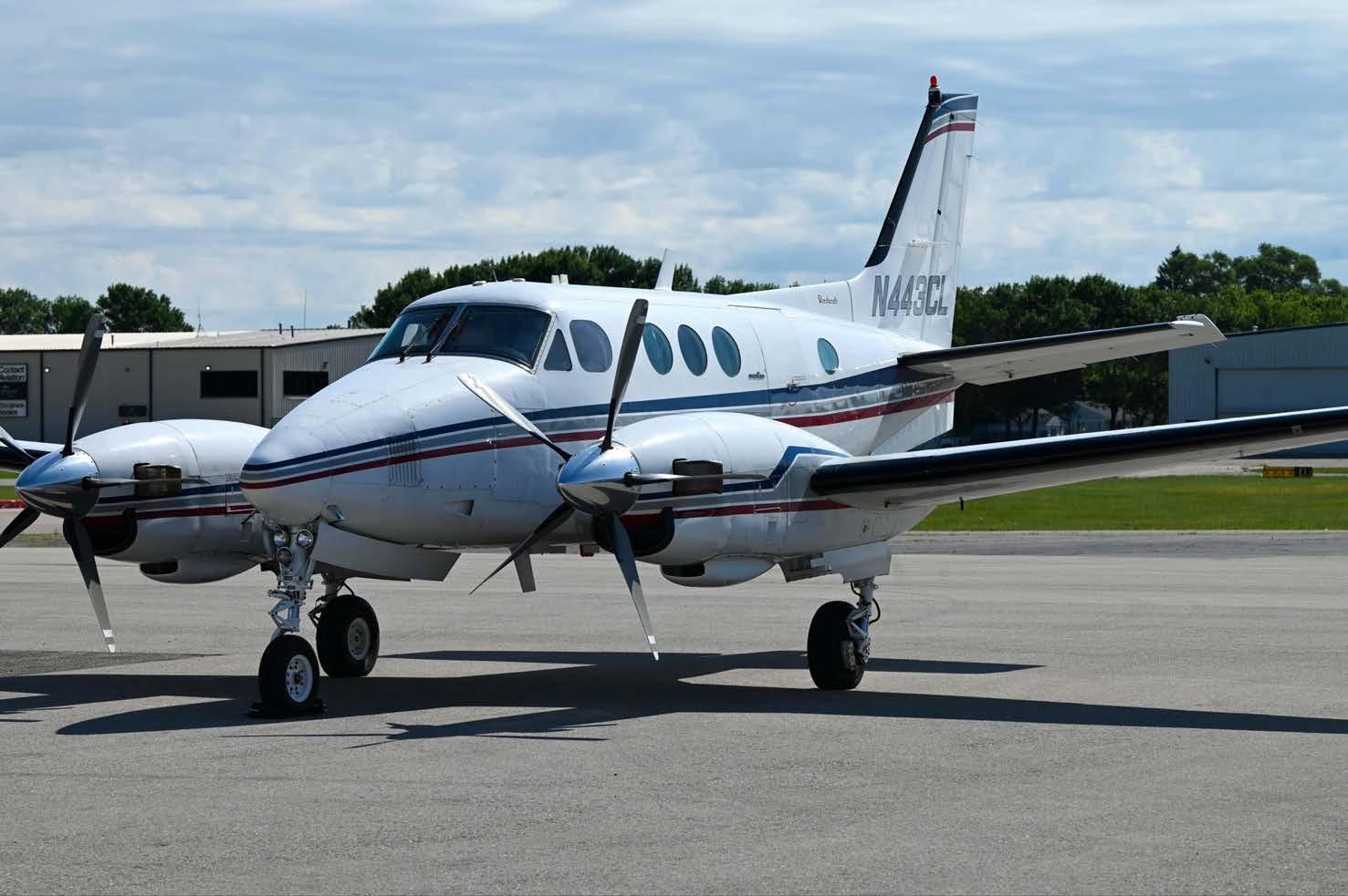 1979 Beech King Air E90 — photo 2