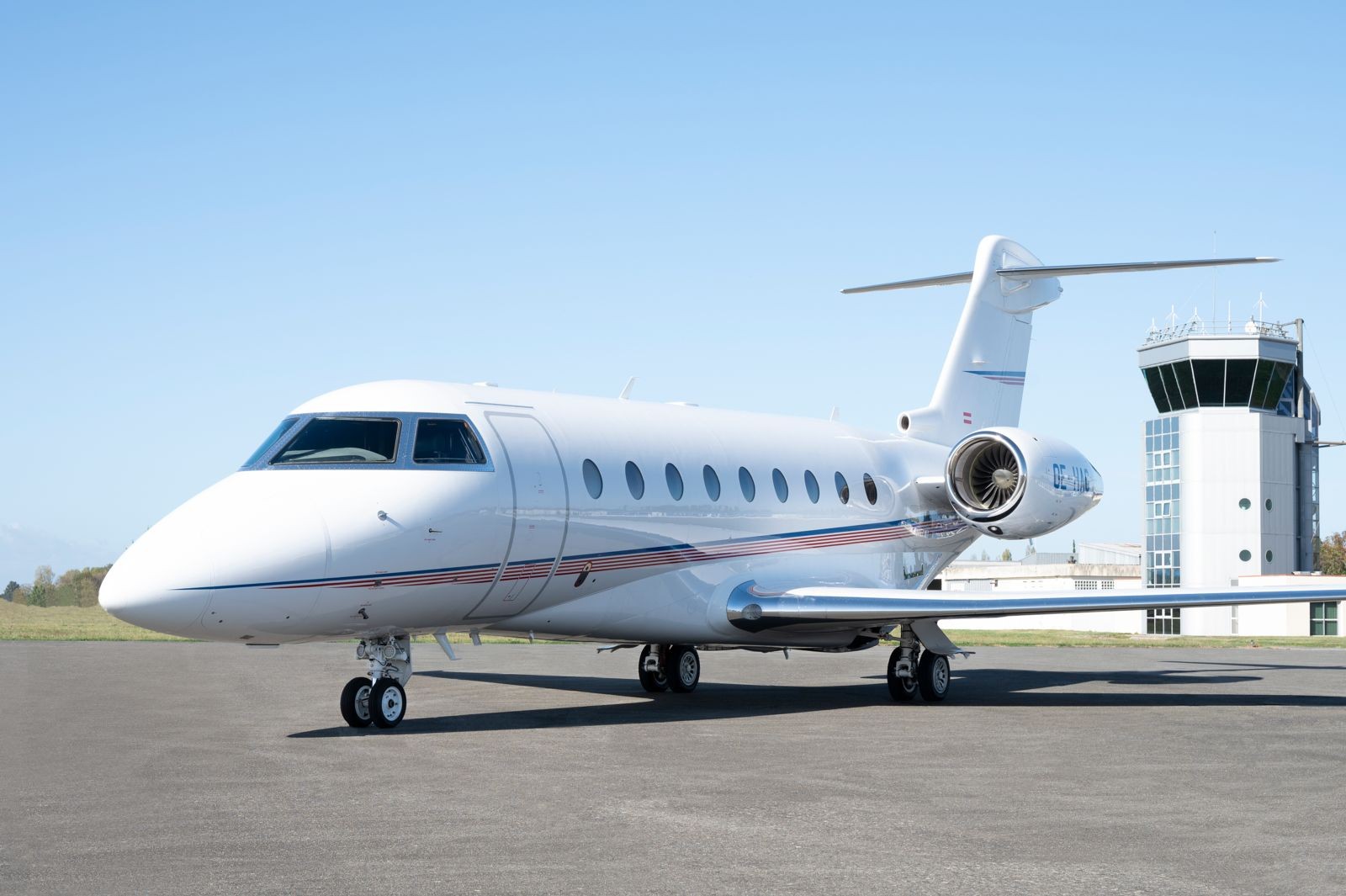 2014 Gulfstream G280 — photo 2