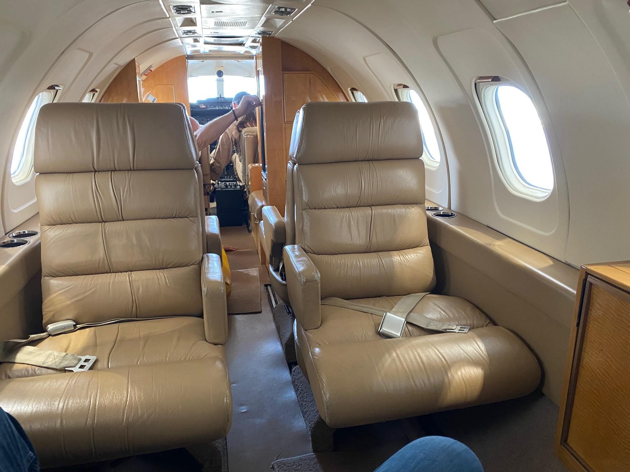 1977 Learjet 35 — photo 3
