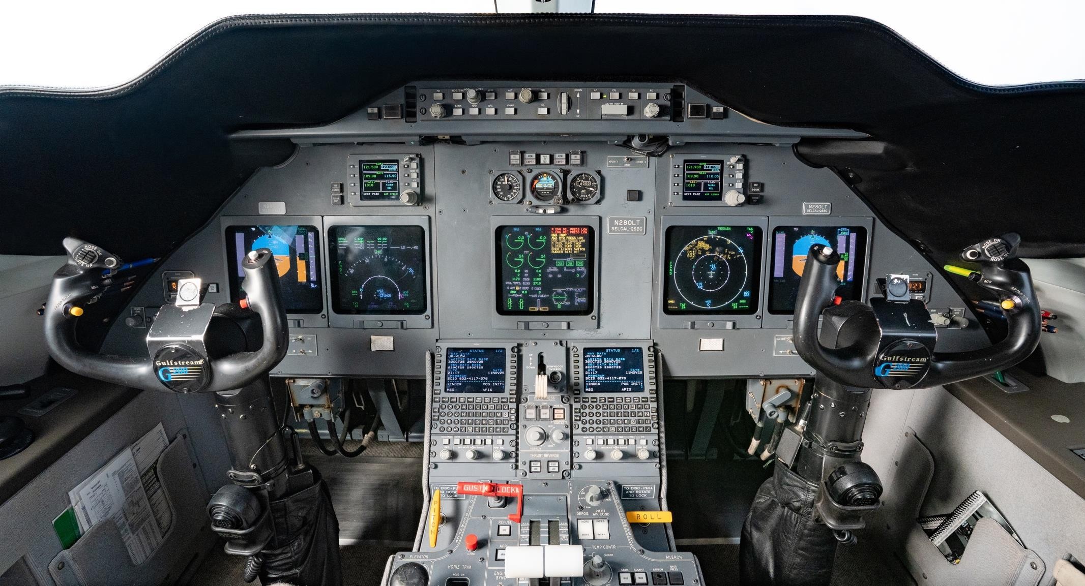 2002 Gulfstream G200 5