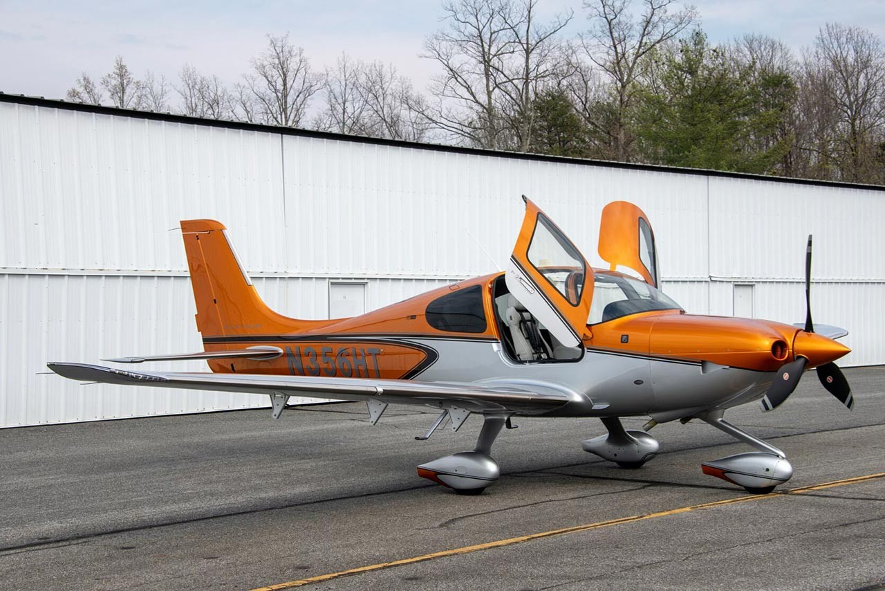 2022 Cirrus SR22-G6 — photo 4