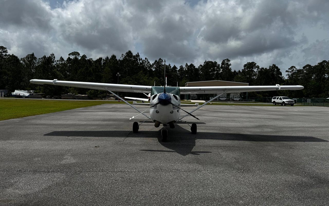 1982 Cessna U206G — photo 2