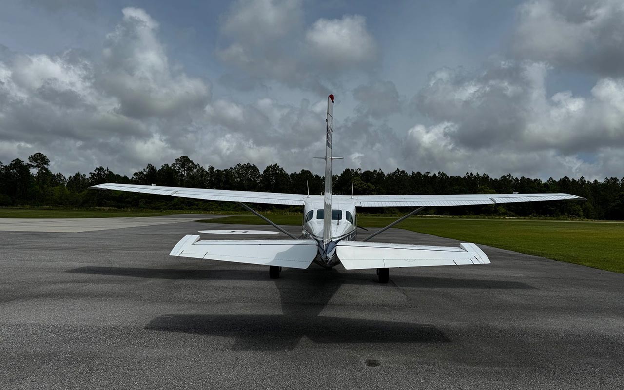 1982 Cessna U206G — photo 5