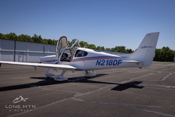 2006 Cirrus SR22-G2 — photo 3